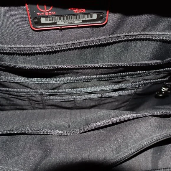 Tumi T-Tech Presidio Macarthur Wheeled Compact Laptop Briefcase Style 67102D - Picture 15 of 15